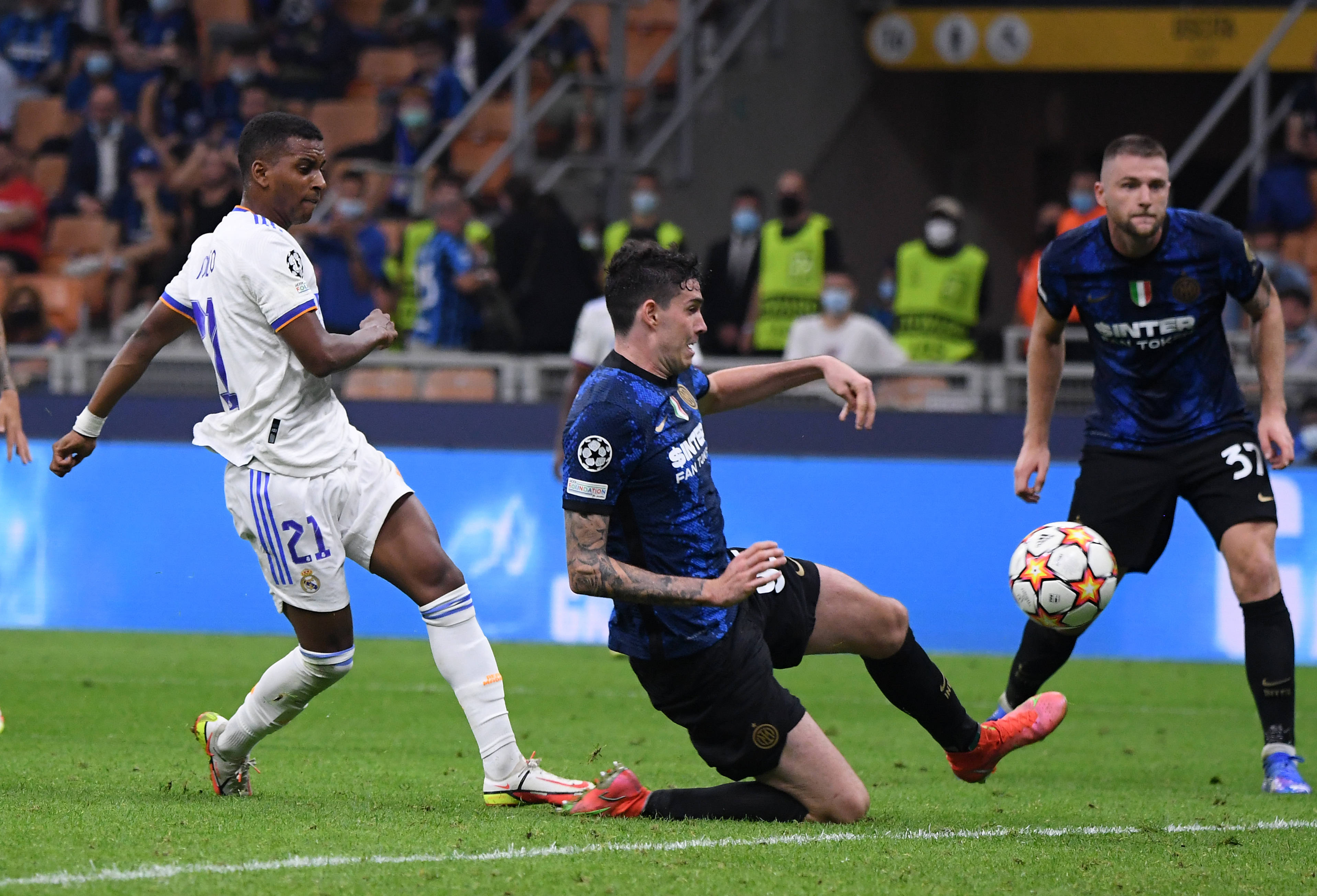 展开上任以来第一次训练 克帅要让国足更具攻击力